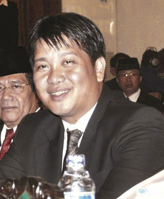 Pimpinan DPRD Sulut Tinjau Kantor Baru